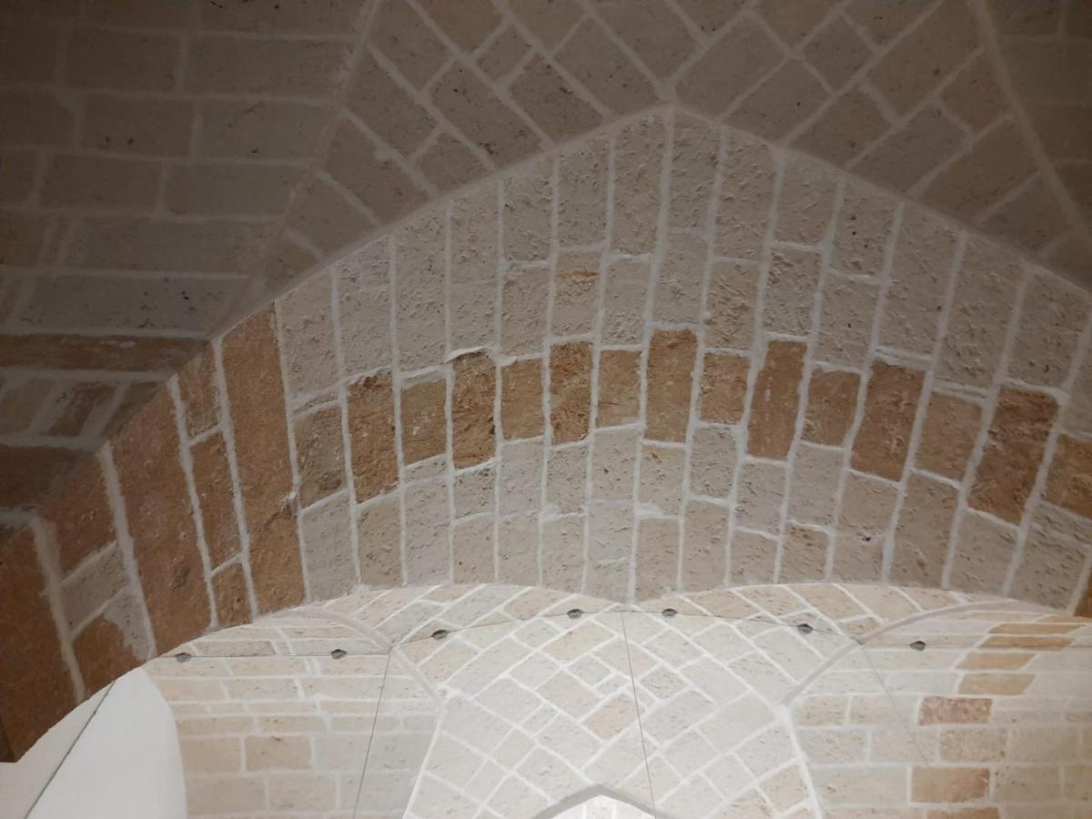 Casa MiMà: locazione turistica nel centro storico Brindisi Exterior foto
